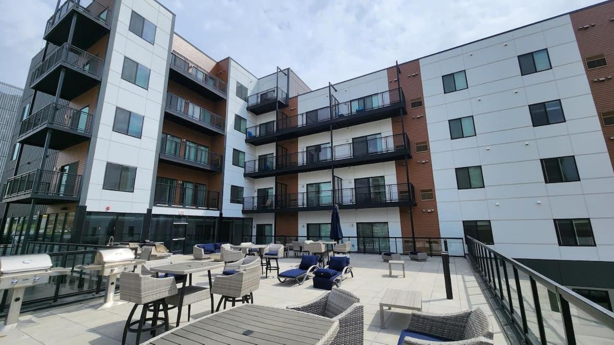 2 Bedroom Brand New Apartment Near Mayo, Park Free 로체스터 외부 사진